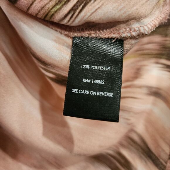 Torrid Water Color Print Georgette Hi-Low Short Sleeve Blouse - Picture 6 of 10